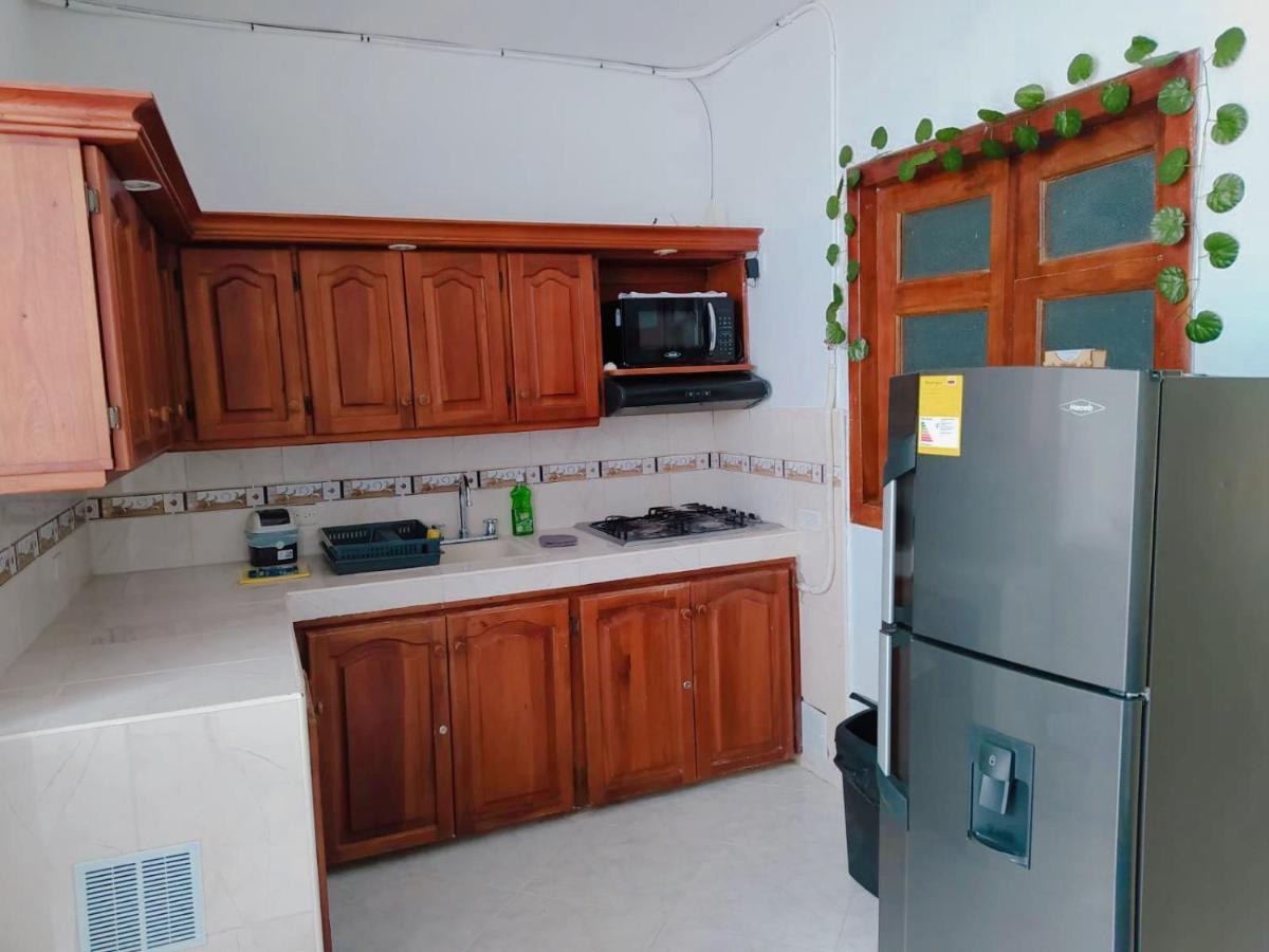 Hotel Habitacion Privada En Jardin Cerca Al Parque Exterior foto